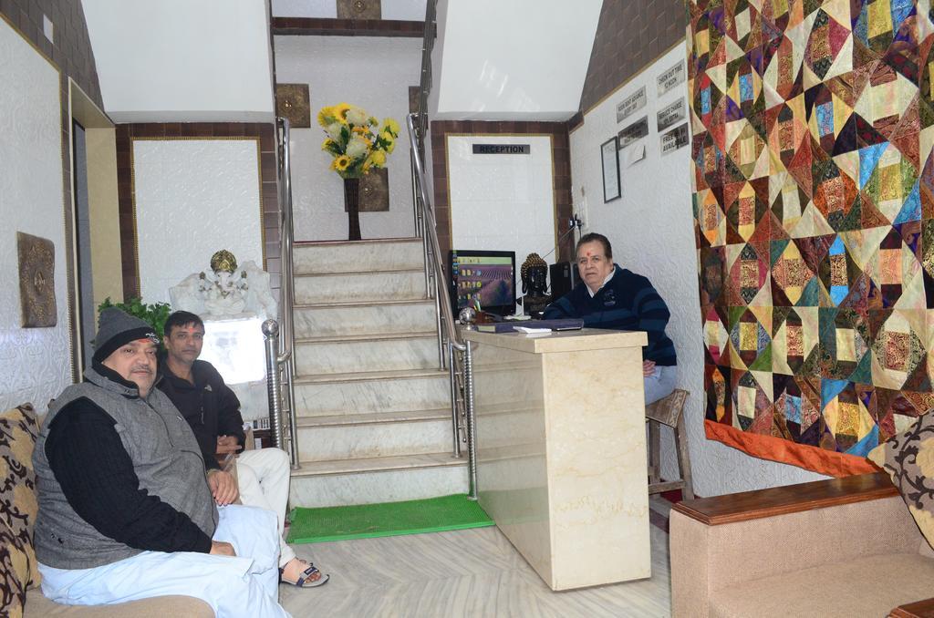 Guest house Shivratri 2*