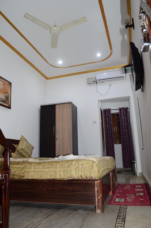 Shivratri Guest house Varanasi