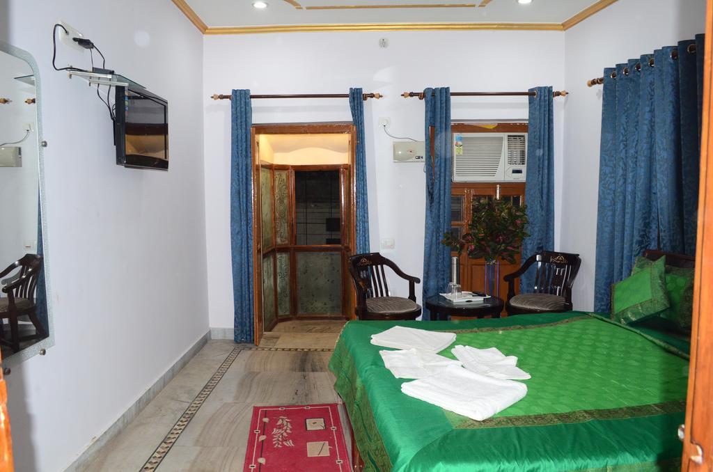 Shivratri Guest house