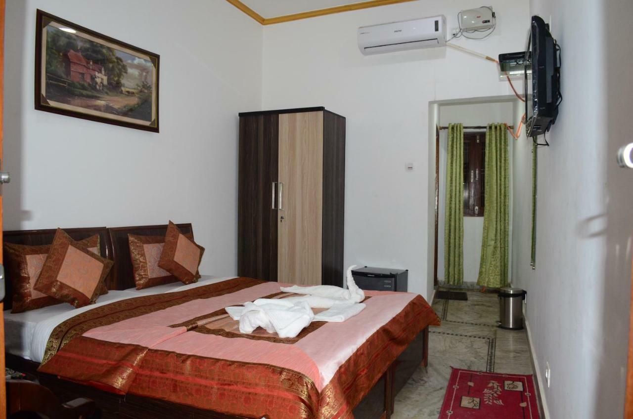 Shivratri Guest house Varanasi