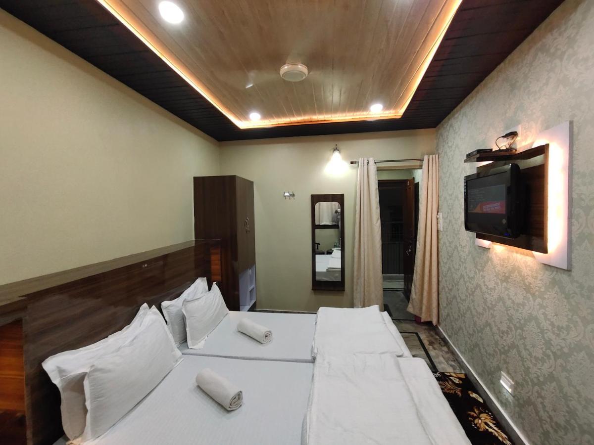 Shivratri Guest house 2*